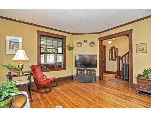 35 Juniper Rd, Worcester, MA 01602 photo 9