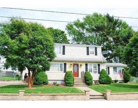 708 S Almond St, Fall River, MA 02724 photo 2