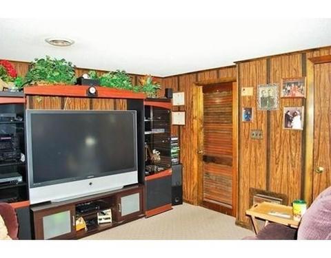 708 S Almond St, Fall River, MA 02724 photo 13