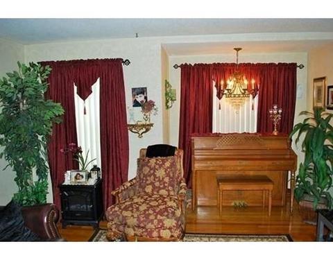 708 S Almond St, Fall River, MA 02724 photo 8