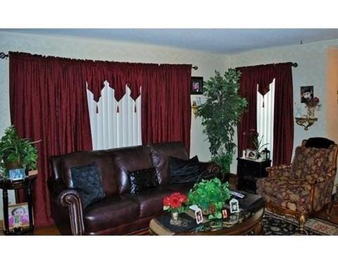 708 S Almond St, Fall River, MA 02724 photo 6