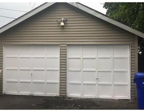 17 Whittier St, Springfield, MA 01108 photo 2
