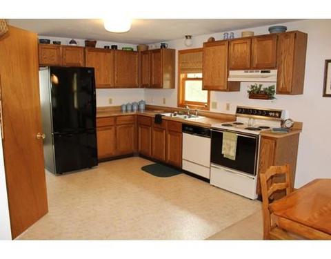 10 E Hill Rd, Oakham, MA 01068 photo 11