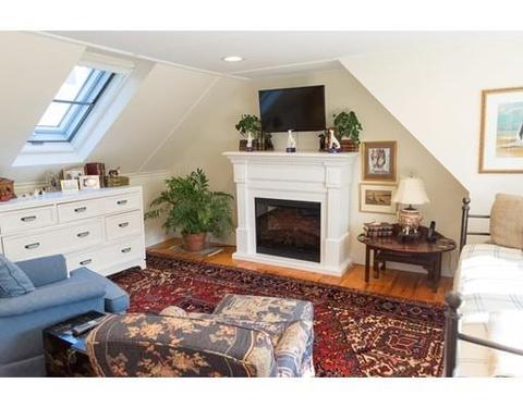8 Middle St, Marblehead, MA 01945 photo 12