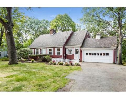 30 Arthur Ave, Marblehead, MA 01945 photo 2