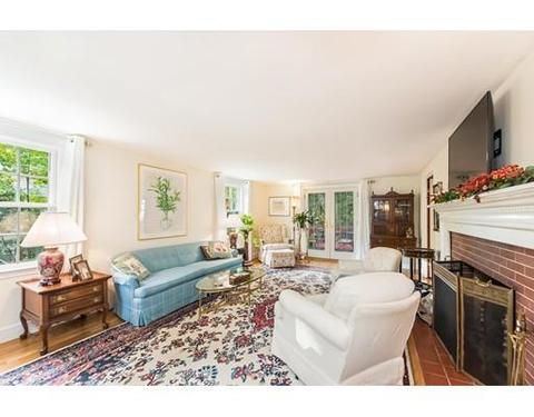 30 Arthur Ave, Marblehead, MA 01945 photo 5