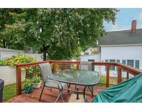47 Epping St, Lowell, MA 01852 photo 24