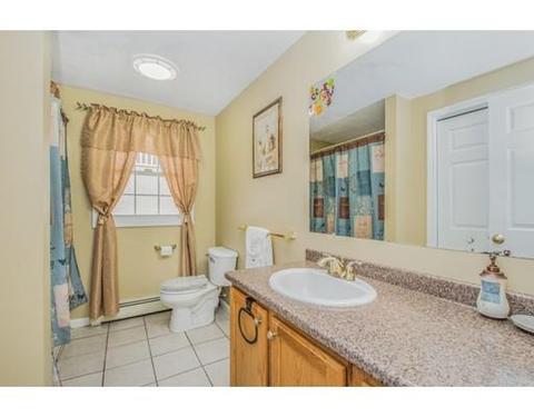 1 Gates Cir, Worcester, MA 01603 photo 15