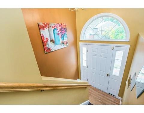 1 Gates Cir, Worcester, MA 01603 photo 4