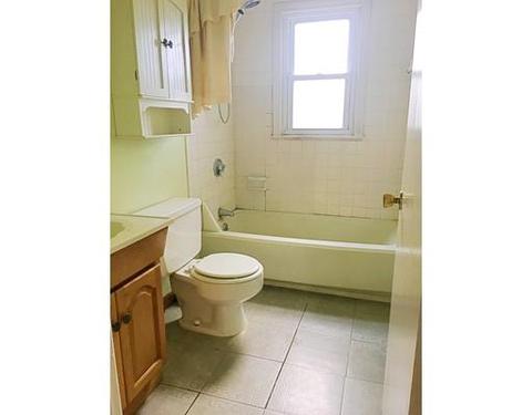 15 Bairdcrest Rd, Springfield, MA 01118 photo 14