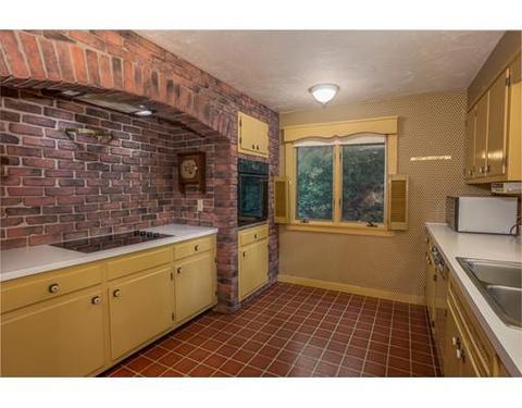 1301 Old Post Rd, Barnstable, MA 02648 photo 7