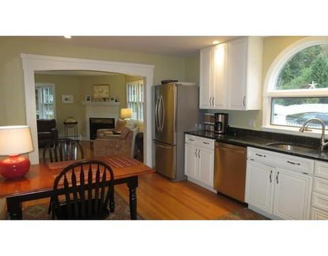 51 Bubier Rd, Marblehead, MA 01945 photo 14