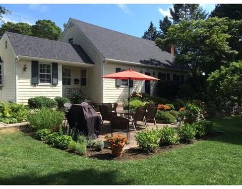 51 Bubier Rd, Marblehead, MA 01945 photo 2