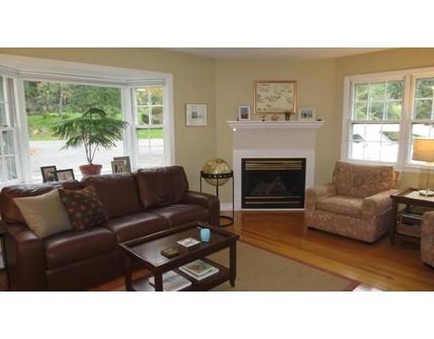 51 Bubier Rd, Marblehead, MA 01945 photo 12