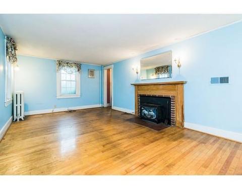 209 Main St, Townsend, MA 01469 photo 9