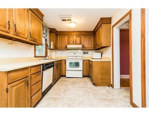 209 Main St, Townsend, MA 01469 photo 3