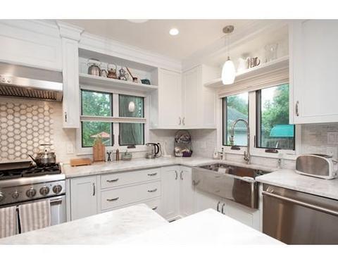 75 Crowninshield Rd, Brookline, MA 02446 photo 7