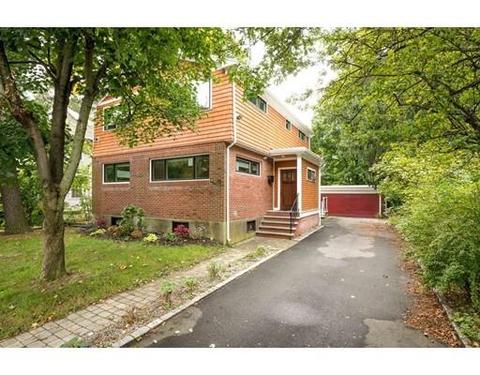 75 Crowninshield Rd, Brookline, MA 02446 photo 3