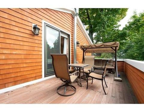 75 Crowninshield Rd, Brookline, MA 02446 photo 23