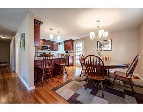 10 Osborne Ave, Reading, MA 01867 photo 10