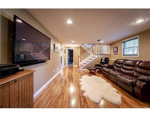 10 Osborne Ave, Reading, MA 01867 photo 21