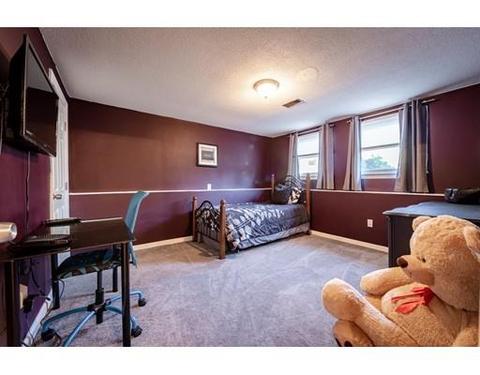 10 Osborne Ave, Reading, MA 01867 photo 18
