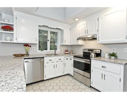 516 Haverhill St, Reading, MA 01867 photo 7
