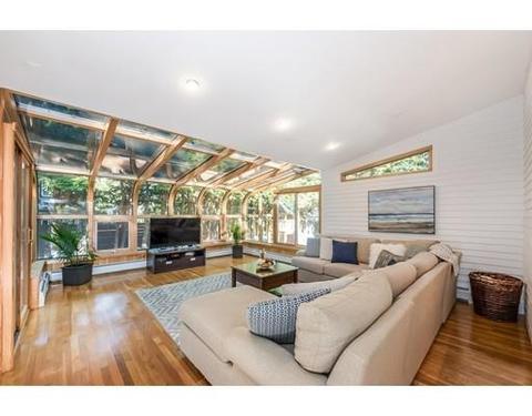174 Highland St, Newton, MA 02465 photo 4