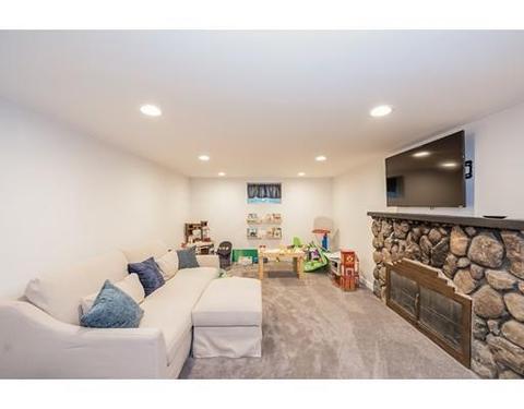 174 Highland St, Newton, MA 02465 photo 14