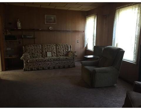 186 Vernon St, Worcester, MA 01607 photo 4