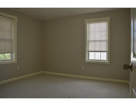 89 Ledgecrest Dr, Worcester, MA 01603 photo 13