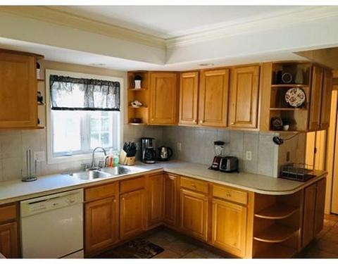 2 Laurin Ln, Easthampton, MA 01027 photo 4