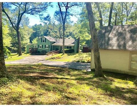 9 Wildwood Ave, Upton, MA 01568 photo 2