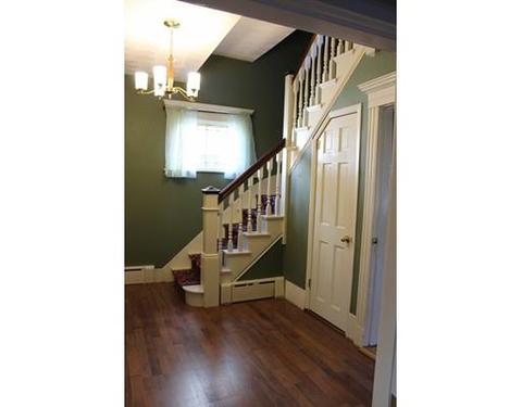 27 Baker Rd, Everett, MA 02149 photo 6