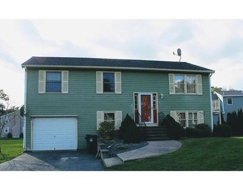 202 Montgomery Cir, Fall River, MA 02720 photo 1
