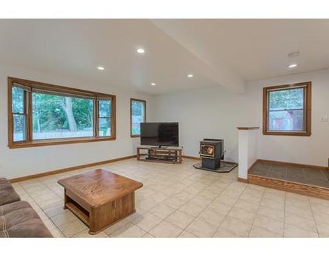 20 Doyle St, Lawrence, MA 01841 photo 3
