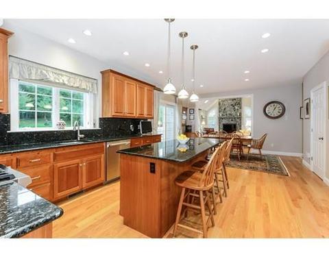 22 Beech St, Millis, MA 02054 photo 7