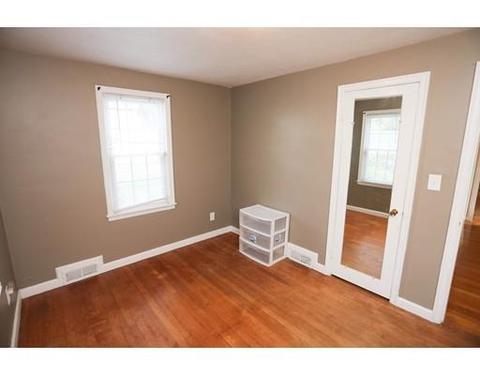 47 Mayflower Rd, Springfield, MA 01118 photo 12