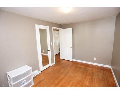 47 Mayflower Rd, Springfield, MA 01118 photo 11