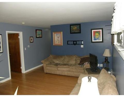 26 Spring St, Webster, MA 01570 photo 7