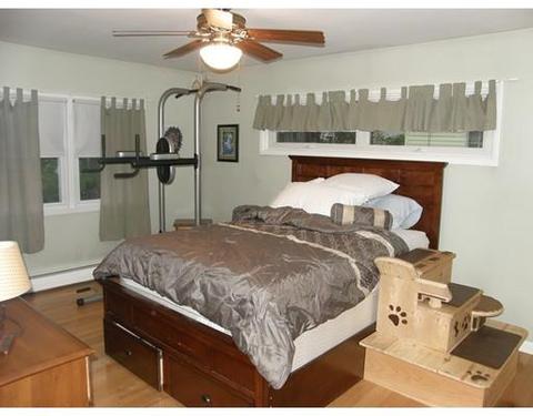26 Spring St, Webster, MA 01570 photo 12