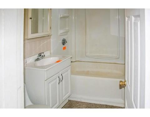 651 Post Rd, Warwick, RI 02888 photo 11
