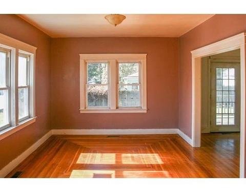 651 Post Rd, Warwick, RI 02888 photo 4