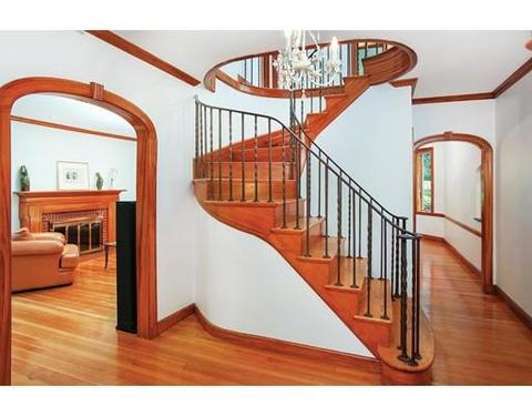 75 Somerset Rd, Brookline, MA 02445 photo 3