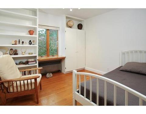 75 Somerset Rd, Brookline, MA 02445 photo 10
