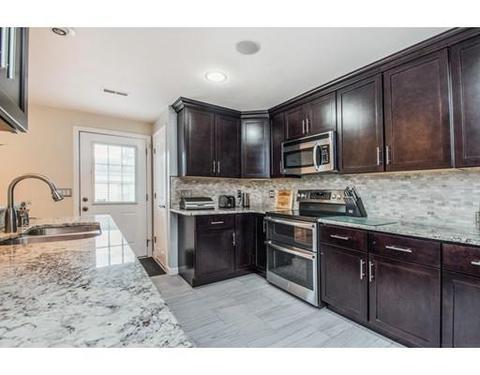 16 Oakview St, Worcester, MA 01605 photo 5