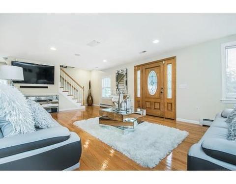16 Oakview St, Worcester, MA 01605 photo 10