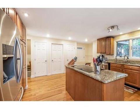 84 Allan Rd, Barnstable, MA 02668 photo 6