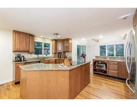 84 Allan Rd, Barnstable, MA 02668 photo 8