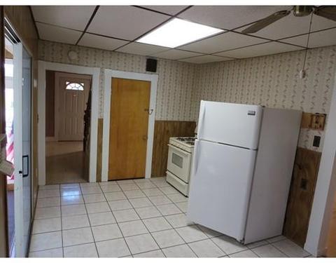 83 Eustis Ave, Lowell, MA 01850 photo 3